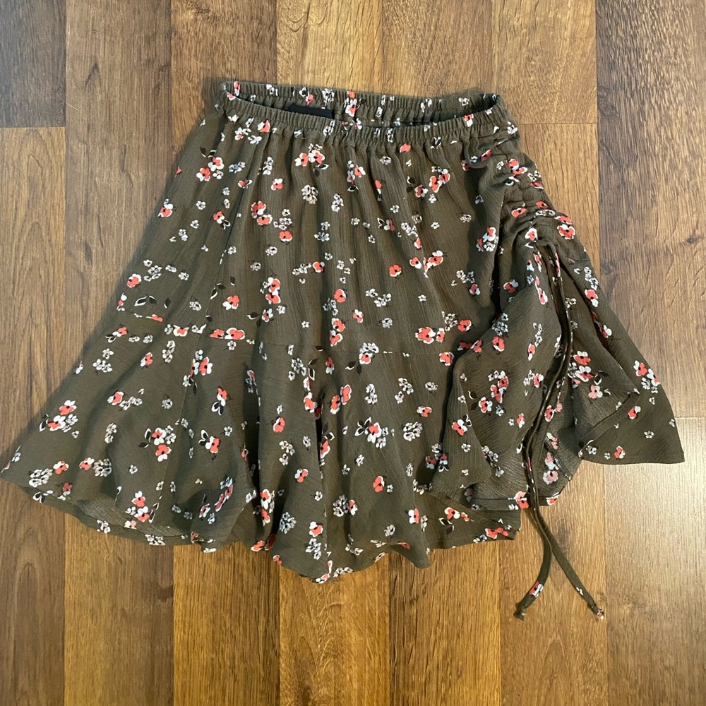 Express mini skirt